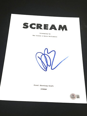 DREW BARRYMORE SIGNED AUTOGRAPH MOVIE SCRIPT SCREAM BECKETT BAS COA AUTO E