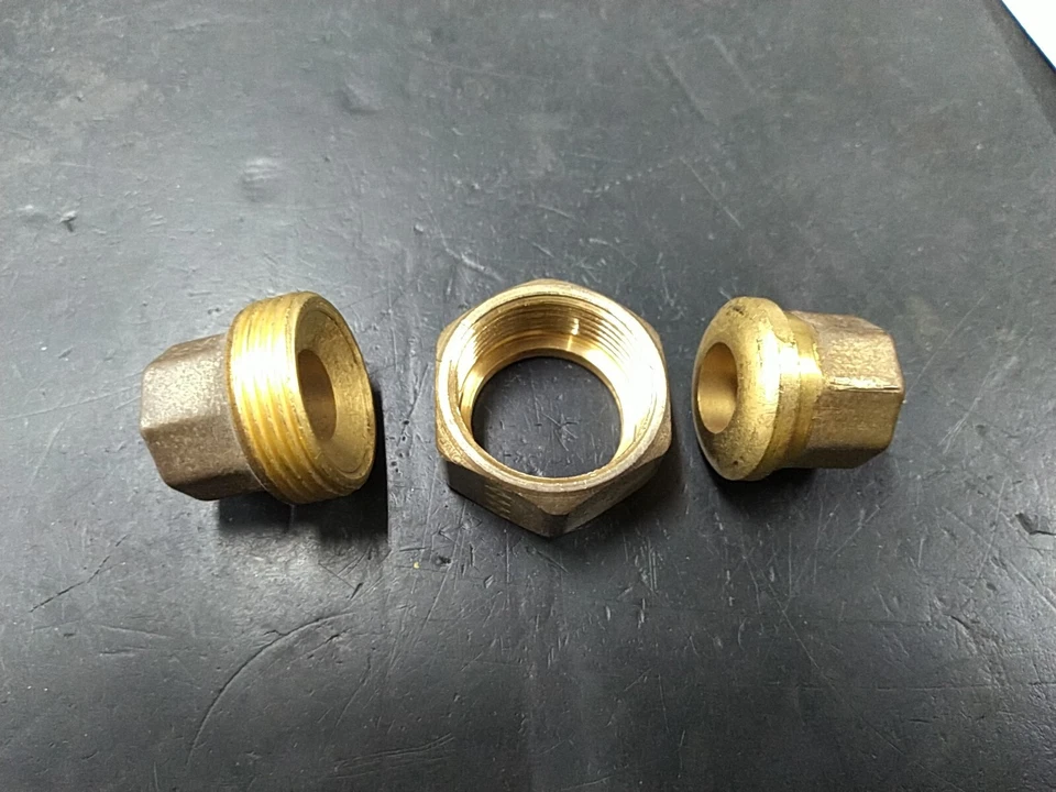 33250-04-04 1/4" Brass Female Pipe Union - Image 2 of 2