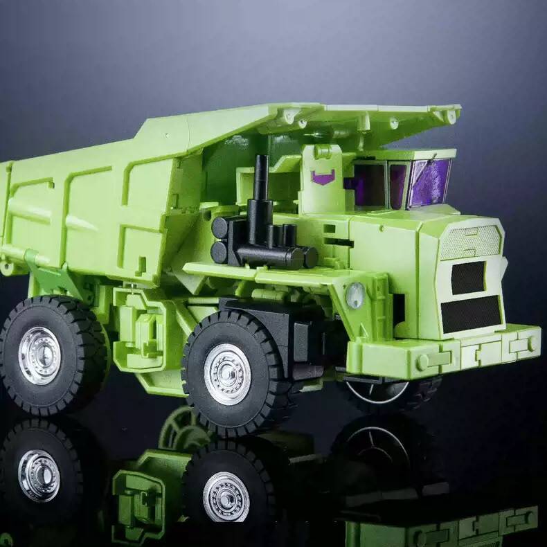 Transformable Toys X-TRANSBOTS Long Haul 85 MM-XLVI TRANSPORT BIG
