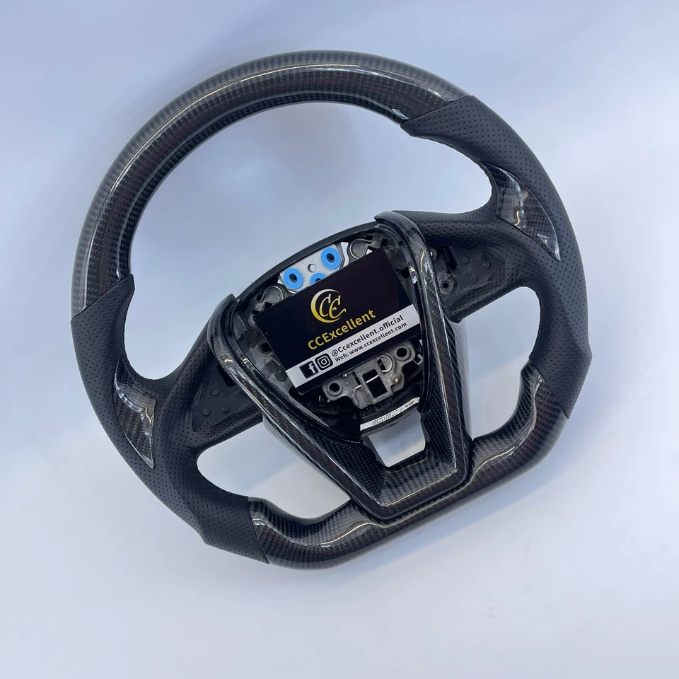 Volante de fibra de carbono real para Nissan Máxima 2016 2017 2018 Foto 3 de 4