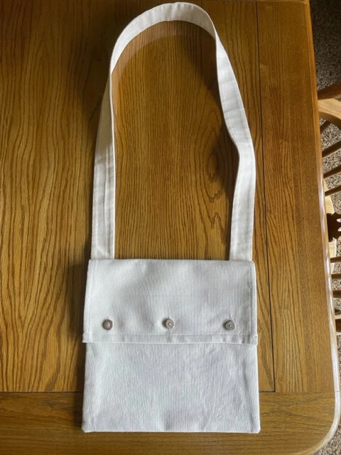 Rendezvous Canvas Possibles Bag Lined 2 Inside Pockets Antler Buttons Strap