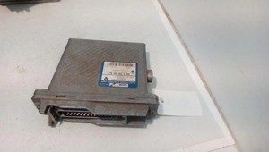 VOLVO V40 Estate VW Motorsteuergerät ECU 7700868321 1.9 Diesel 66kw 34784978