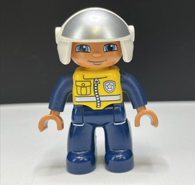 Lego Duplo 5679 Police Bike Patrol Motorcycle Policeman Man Figure 2011