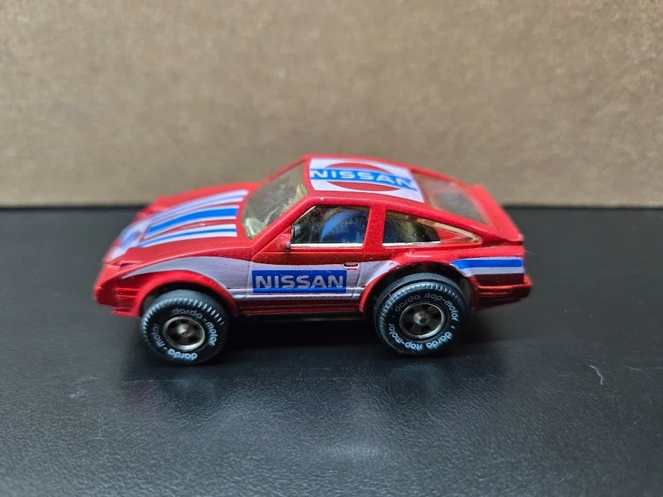 DARDA NISSAN Z Red WEST GERMANY USED NOT TESTED - Image 3 of 4