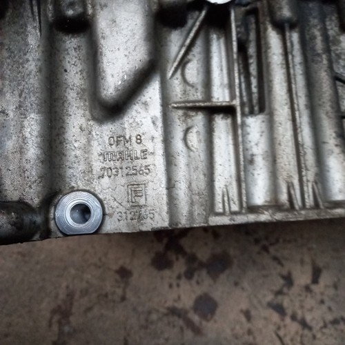 cárter de aceite superior BMW E70 E71 4.4 N63B44A. PNo. - 7566800 MAHLE 70312565 - Imagen 5 de 6