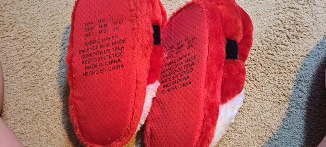 PANTOFOLA D’ORO ?Accoglienti pantofole elfo di Babbo Natale Taglia M (US 7 8) Allegria natalizia per i tuoi piedi!