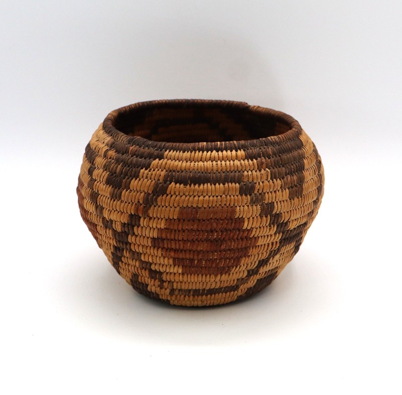 Antique Victorville Basket Mission Paiute Kawaiisu Grass Coils Joshua Tree 6" W