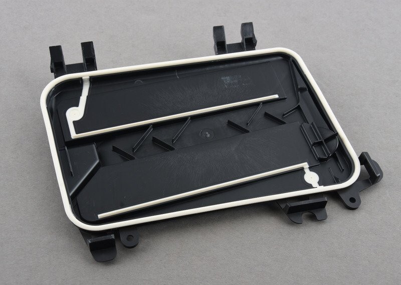 BMW G30 F90 Air Filter Cover Genuine 64119361720 eBay