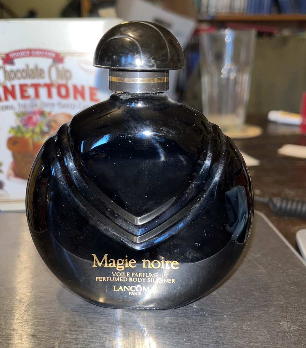 ランコム　　　　　LANCOME MAGIE NOIRE Vintage Estate Lancôme Magie Noire 4.2 Fl. Oz. Perfumed Body