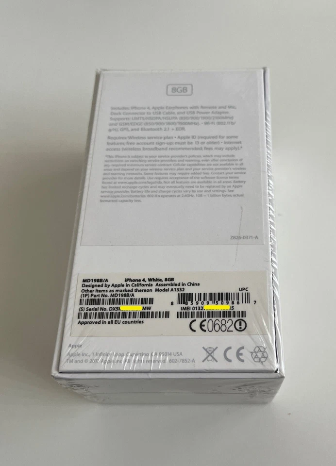 New Sealed Old Stock Apple iPhone 4 8gb 4th Generation White UK Model Rare iOS 6 - Image 4 of 4
