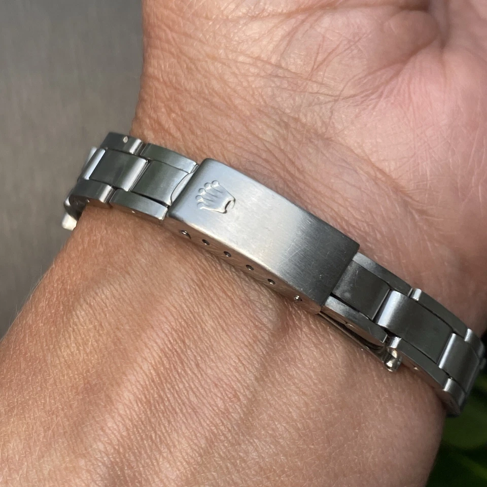 Rolex Feminino Vintage Pulseira de Ostra Dobrada Fosco 9 Elos + Extremidade 266 13mm 5" de Comprimento - Imagem 2 de 4