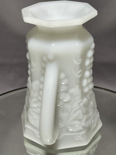 Vintage Anchor Hocking White Milk Glass Grape Pattern 20 oz Pitcher - Picture 12 of 12