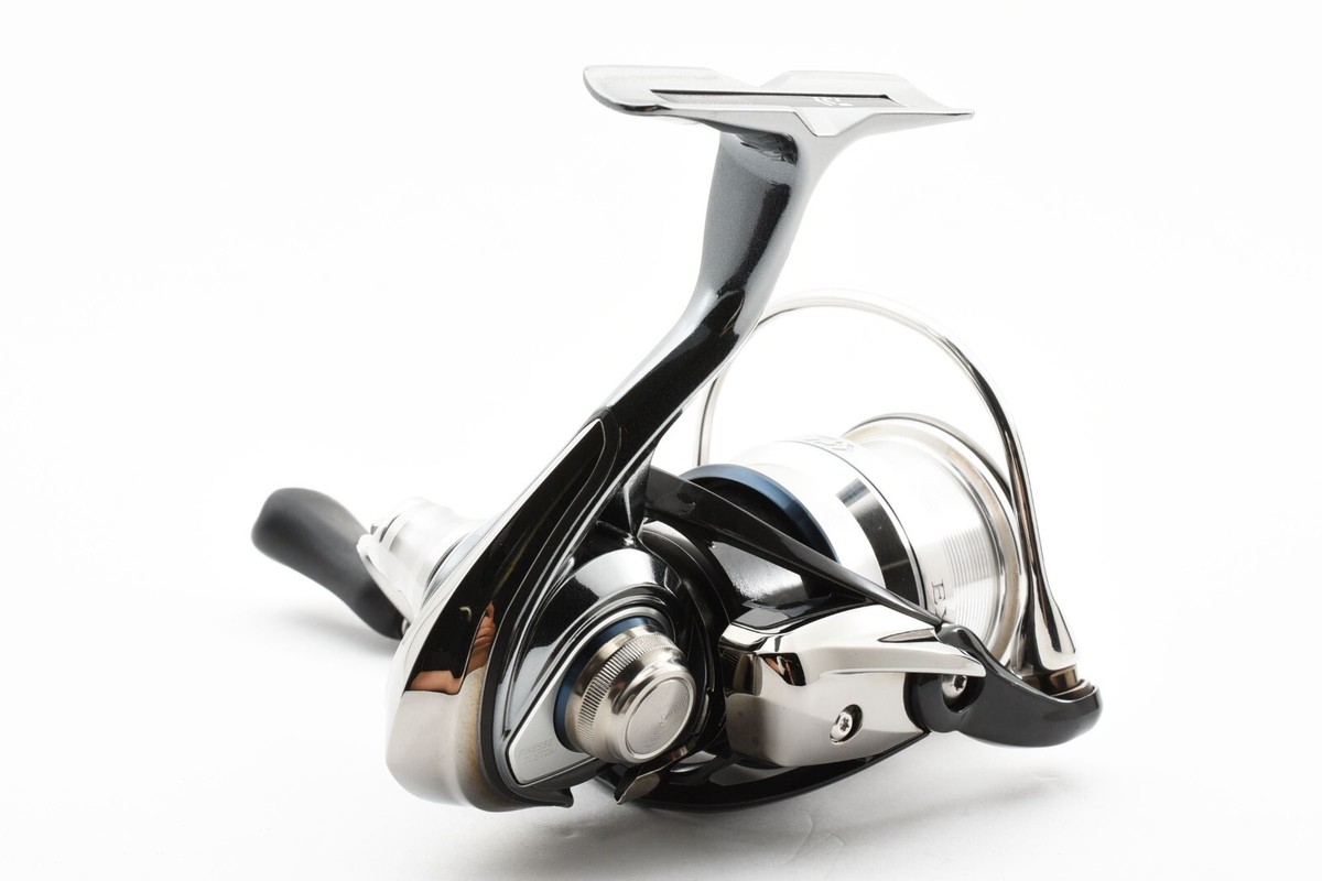 Daiwa 18 Exist LT 2500S-CXH Spinning Reel Near Mint from