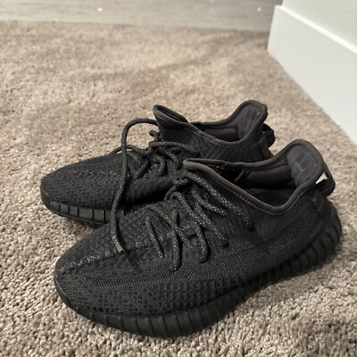 Used Yeezy 350 from 2016 s-l400.jpg main image 2