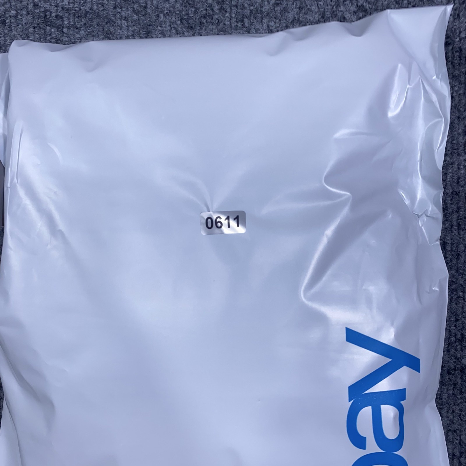 Brunello Cucinelli Three-Button Placket Cotton Po… - image 13