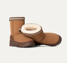 UGG Kids Classic Short TrailGazer Boot, Chestnut, UK 2, RRP �140