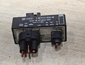 VW Polo 9N3 2007 1,2 BME 47KW Lüfter Steuergerät 1J0919506M #148165-G231