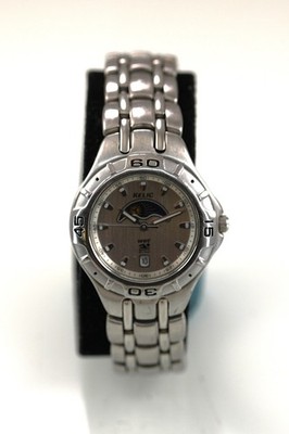 Relic Wet Watch Women Silver Stainless Steel 50m Battery Date Moon Quartz