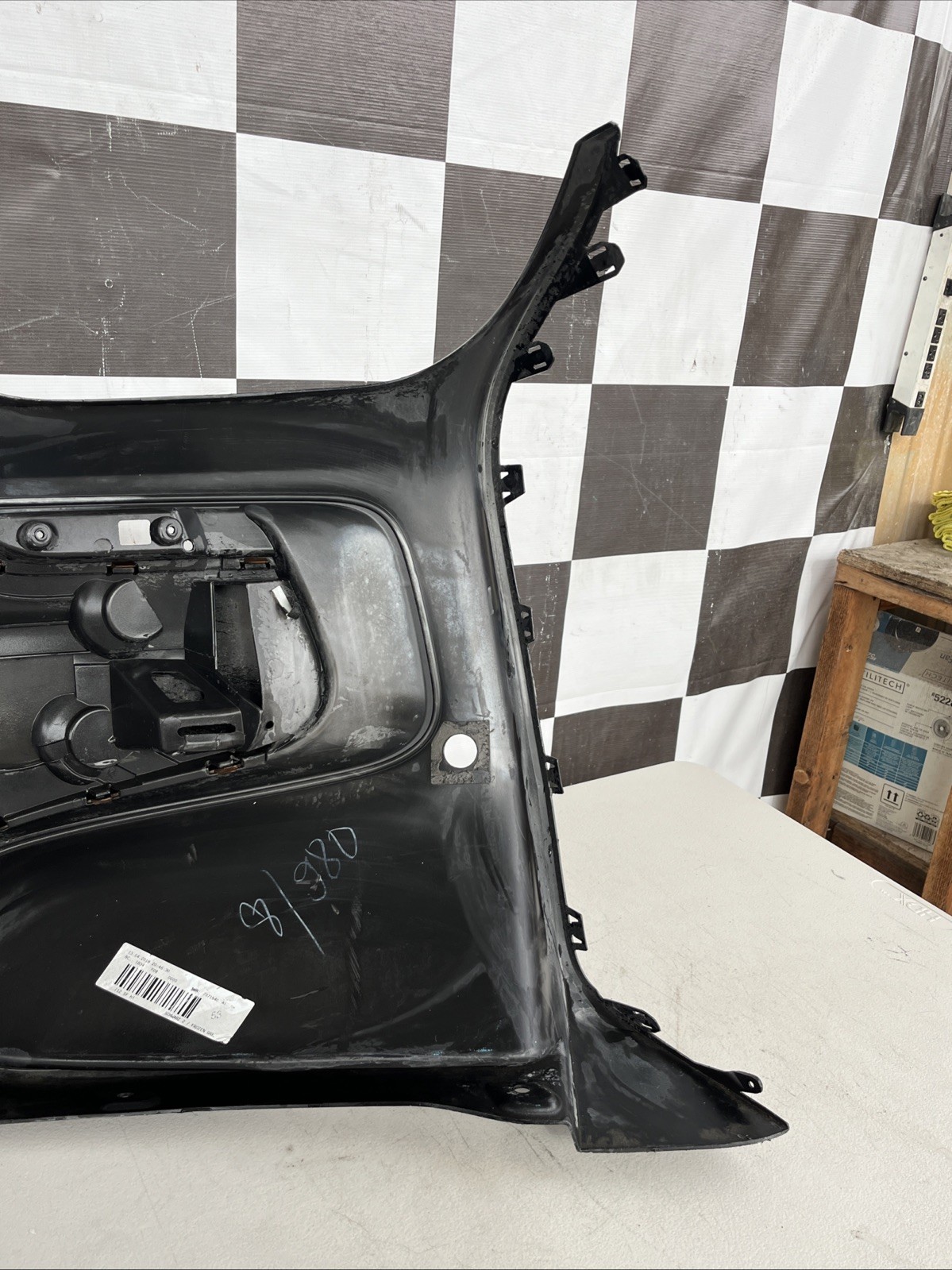 2014 2015 2016 2017 2018 2019 2020 Bmw I8 Rear Bumper Cover Used Oem 7336298