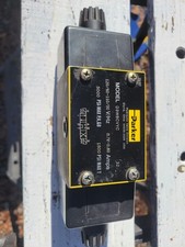 Parker D3W8CNYC Hydraulic Solenoid Valve 120v...