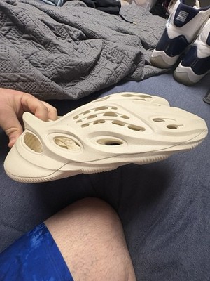 Yeezy adidas Foam Runner Beige Slip-On Breathable Foam Men's Casual Clog Shoes