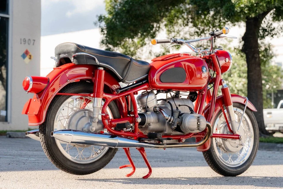 BMW R60/2 1966  Foto 3 de 4