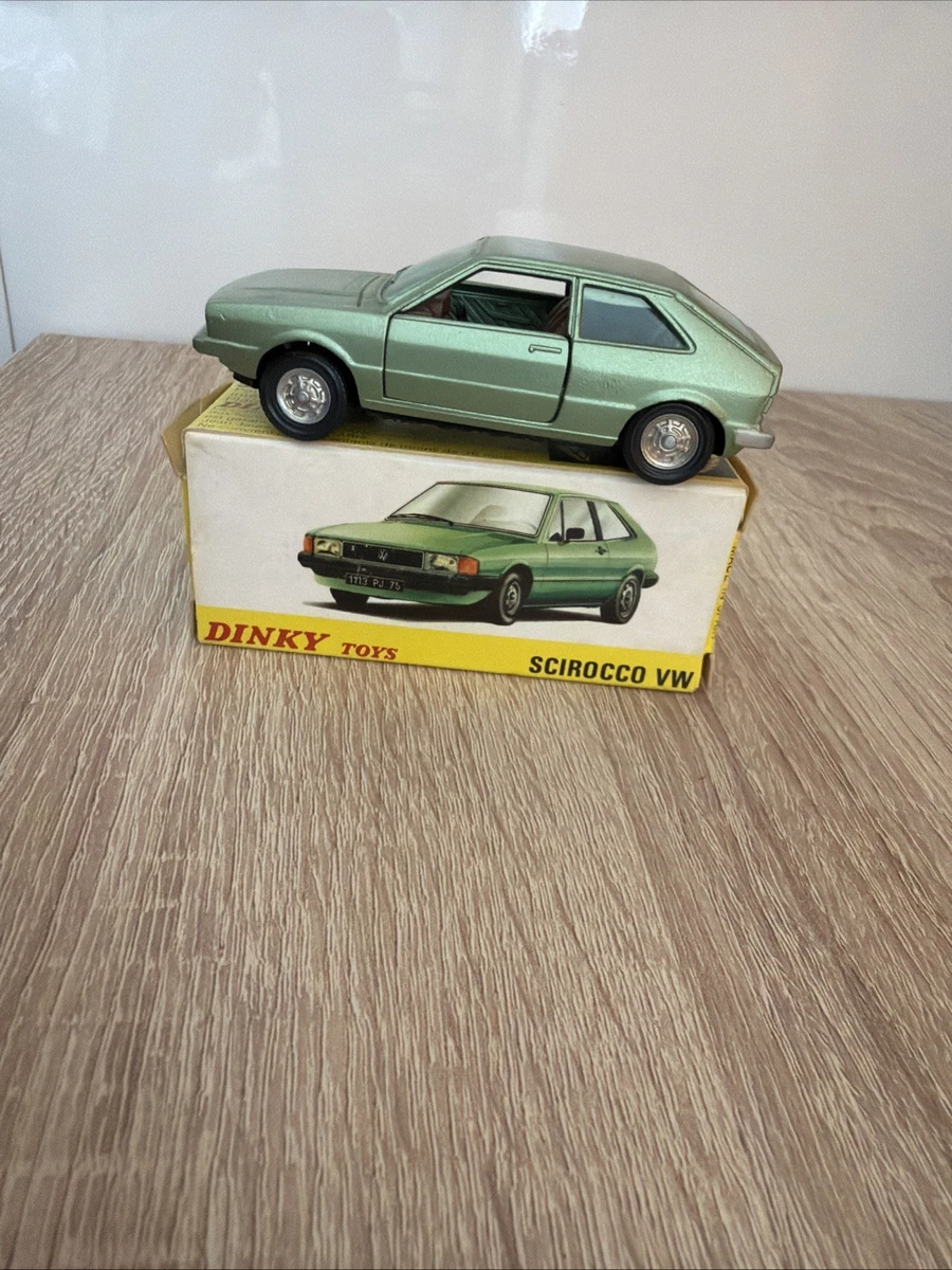 ミニカー DINKY TOYS 1/43 VOLKSWAGEN DE LUXE DINKY TOYS 1/43 フォルクスワーゲン ビートル ブルー Volkswagen