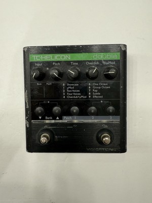 TC Helicon Voicetone Double Doubler Overdubbing Vocal Effect Pedal + PSU