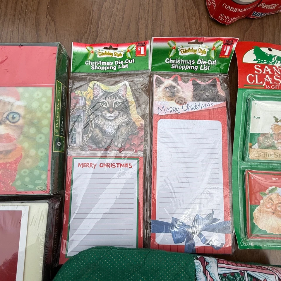 Paquete de tarjetas y listas de Navidad de vacaciones - adornos de regalo de Papá Noel gato Foto 4 de 4