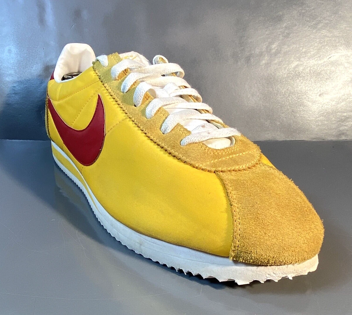 Nike cortez yellow red cheap