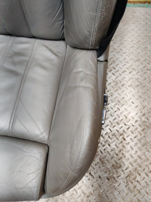 04 05 06 07 08 09 10 Bentley Continental GT Front Left Power Seat OEM 3W8881681