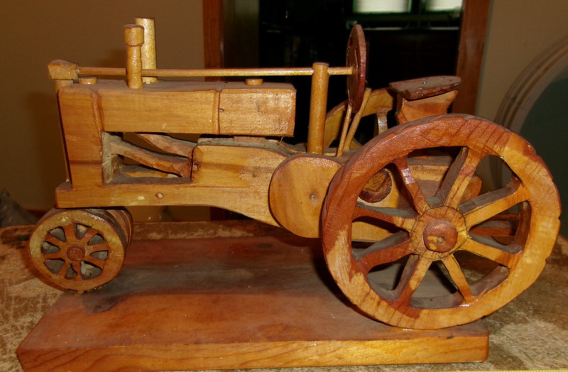 15"L x 7.25"W x 8.5"T handmade wood john deere tractor was displayed new