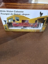 Rapido HO Trains _ Delaware & Hudson Wide -Vision Caboose #35711 - 110095-1
