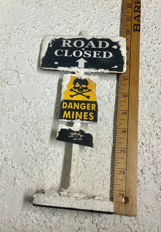 1/6 scale WW2 Winter Road Closed Danger Mines Warning Diorama Sign | eBay