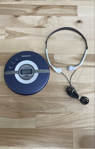 Sony D-EJ100 CD Walkman Portable CD Player G-Protection Mega Bass Tested Works