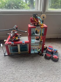LEGO City Fire Station 60004 752 pcs with all instructions (no box)