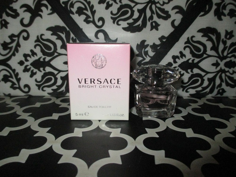 VERSACE  ~ BRIGHT CRYSTAL EAU DE TOILETTE ~ 0.17 OZ MINI BOXED