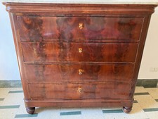 Mobile antico: CASSETTIERA IN MOGANO CON PIANO IN MARMO primi 800