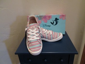 disney roxy shoes