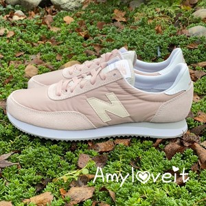 pink new balance classics