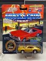 1994 Johnny Lightning Usa Muscle Cars Serie 2 1969 Oldsmobile 442 Gold 1:64