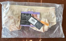 Bali Double Support Comfort-U Wireless Full-Figure Bra 3820 Light Beige 34DD NWT