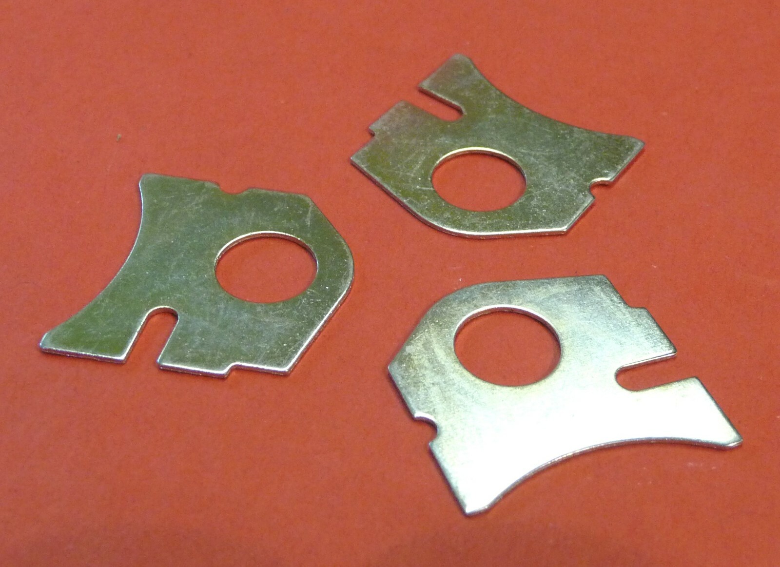 SWAG Sicherungsblech 30 91 4252 - Trag-/Führungsgelenk Vorne Für VW Polo, Lupo, Seat Ibiza