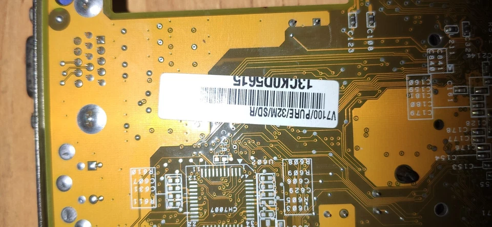 ASUS AGP-V7100 (T) NVidia GeForce2 MX 32MB  graphics card Tested - Image 3 of 4