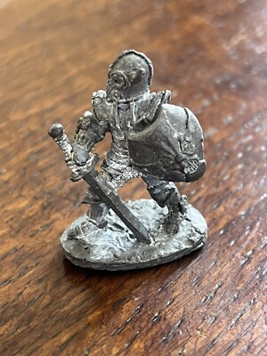 Citadel Miniatures CP1 Bryan Ansell's Chaos Marauders Guardsman Toyne pre slotta