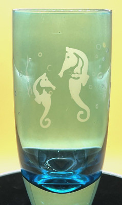 ETCHED SEA HORSES SEA LIFE FLOATING KELP STARFISH BUBBLES GLASS VASE