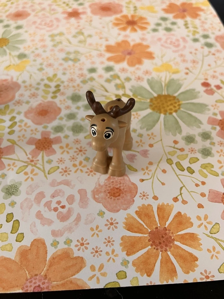 LEGO Frozen Sven Reindeer & Baby Reindeer Lot Disney Animals Minifigure Scale - Image 4 of 4