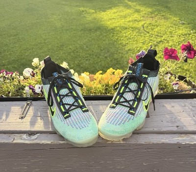 Nike Air VaporMax DX3368-700 Volt Photo Green Flyknit Men's Sneaker Low Top 9.5