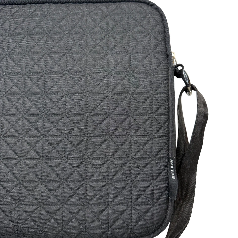 Belkin Acolchado Negro Bolso para Laptop Estuche Acolchado Mensajero Correa para el Hombro Foto 2 de 4