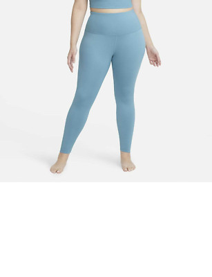 nike yoga move to zero